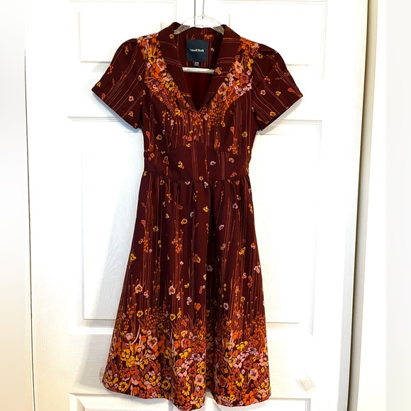 Modcloth Lively Identity Burgundy Floral Short Sleeve Dress sz XXS - Picture 3 of 14